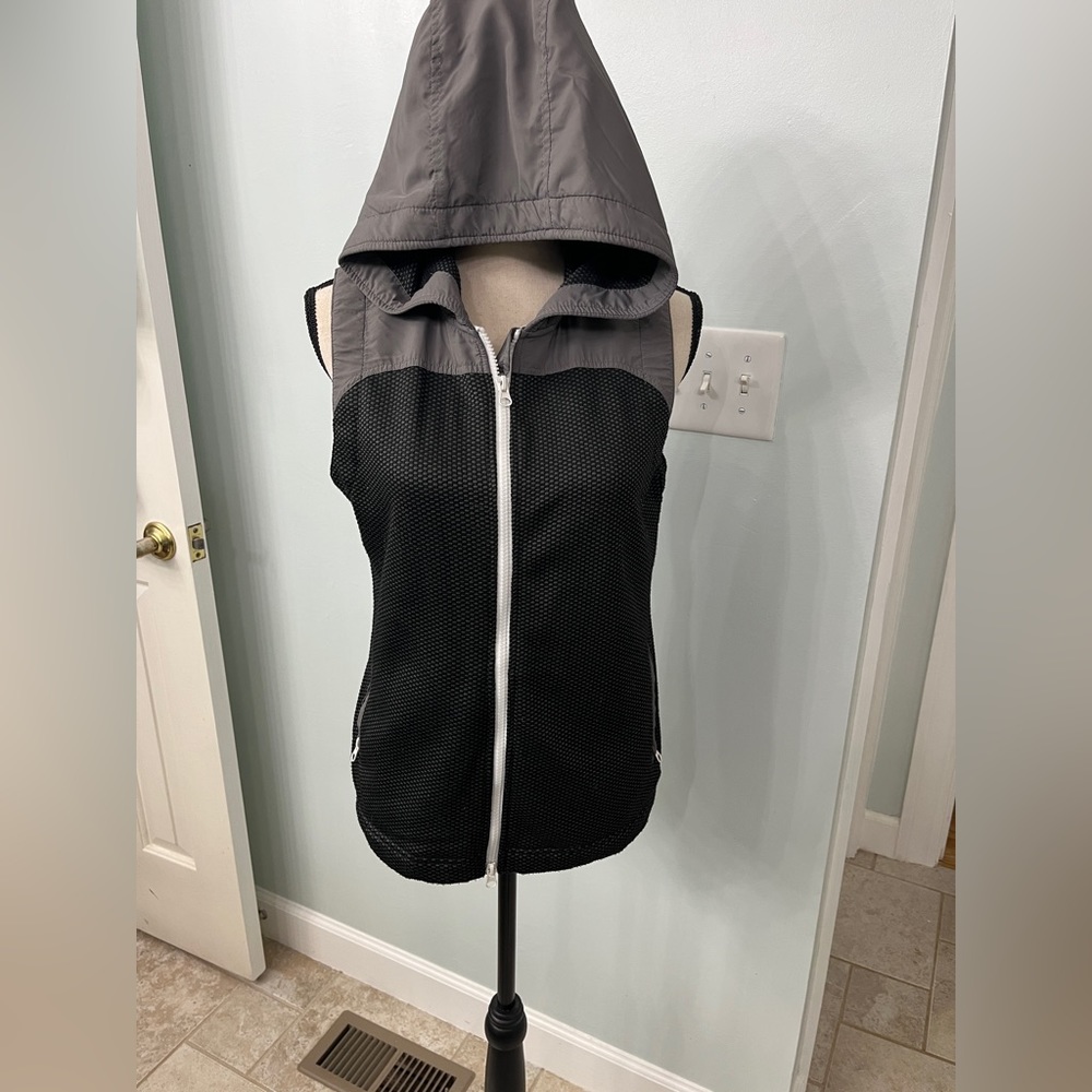 Kavu hooded vest